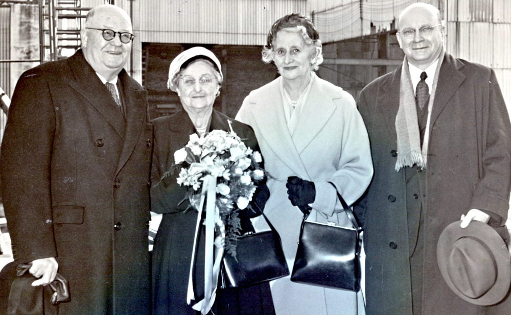 THE LUYT FAMILY AT THE MARINE HOTEL AND SCHOONGEZICHT (Part 1)
