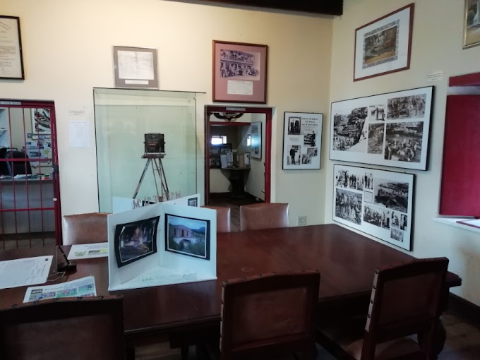 Site visit to explore the old-world charm of the De Wet's Huis Photo Museum.
