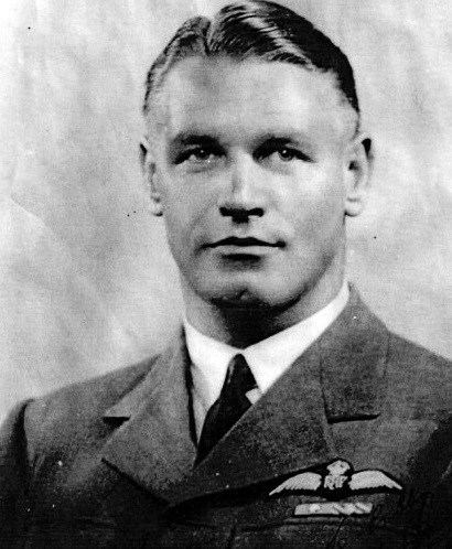 Afrikaners, the Second World War and its aftermath: the case of ‘sailor’ Malan and the torch commando